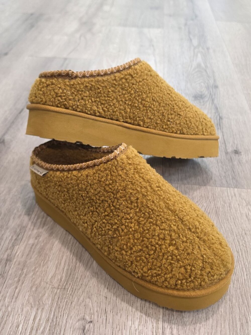 Bearpaw Women's Snuggle Martis Slippers Sz 10 WIDE Brown Faux Shearling Slip-On - Picture 7 of 10